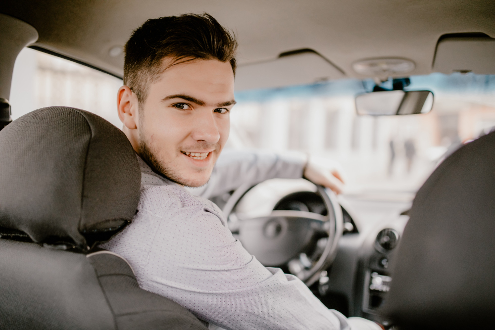 Автошкола проезд Дежнева