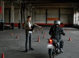 Автомобили